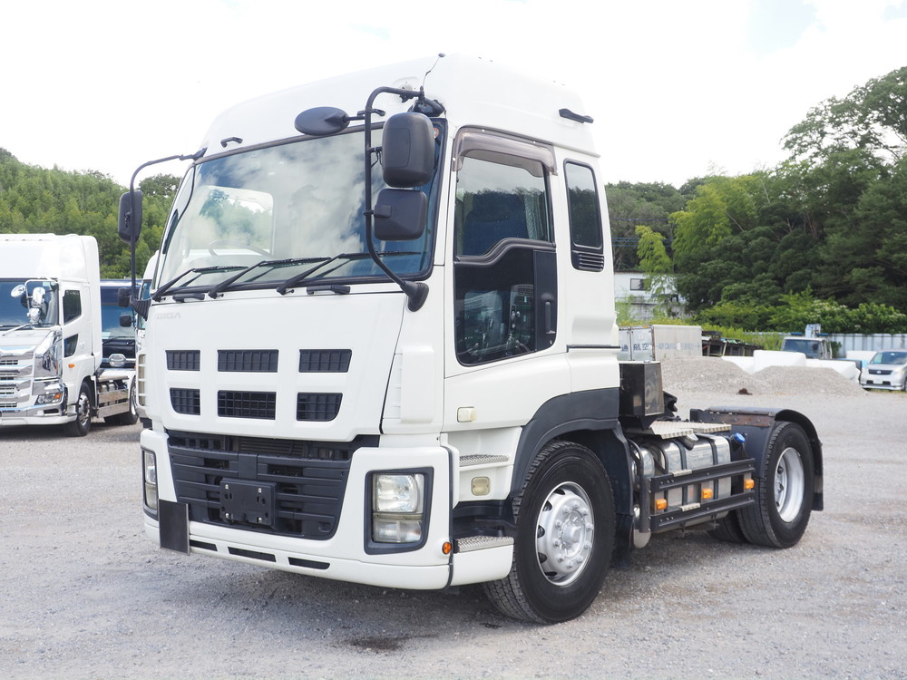 いすゞ ギガ トラクタ 大型 QKG-EXD52AD 年式 H26[写真02]