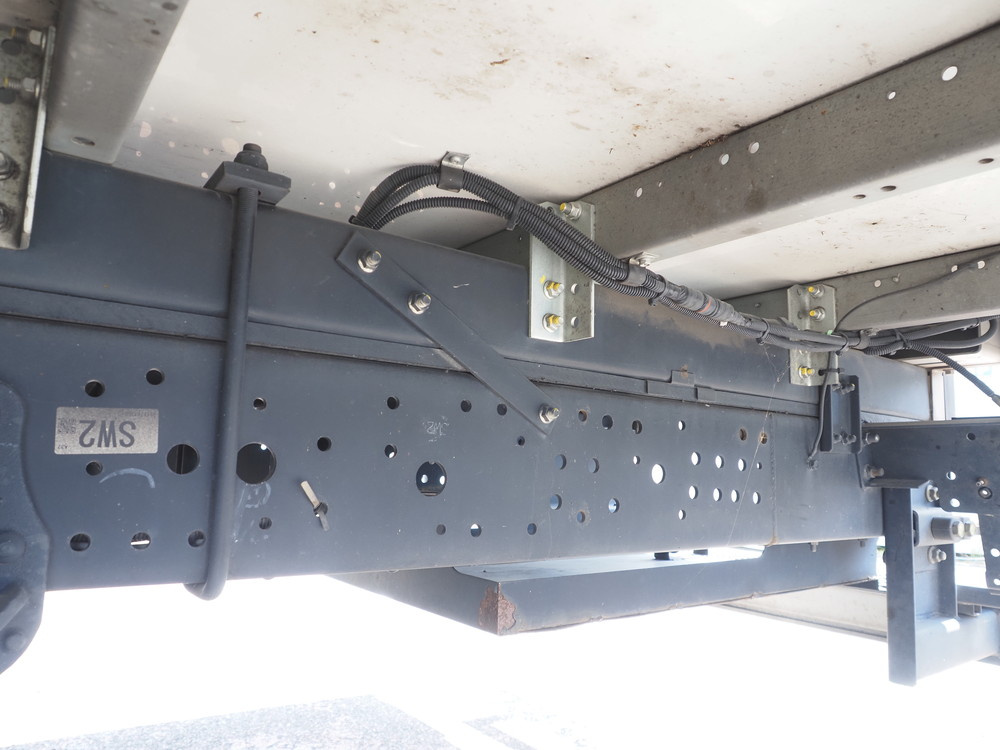 いすゞ エルフ 冷凍バン 小型 TRG-NPR85AN 年式 H30[写真30]