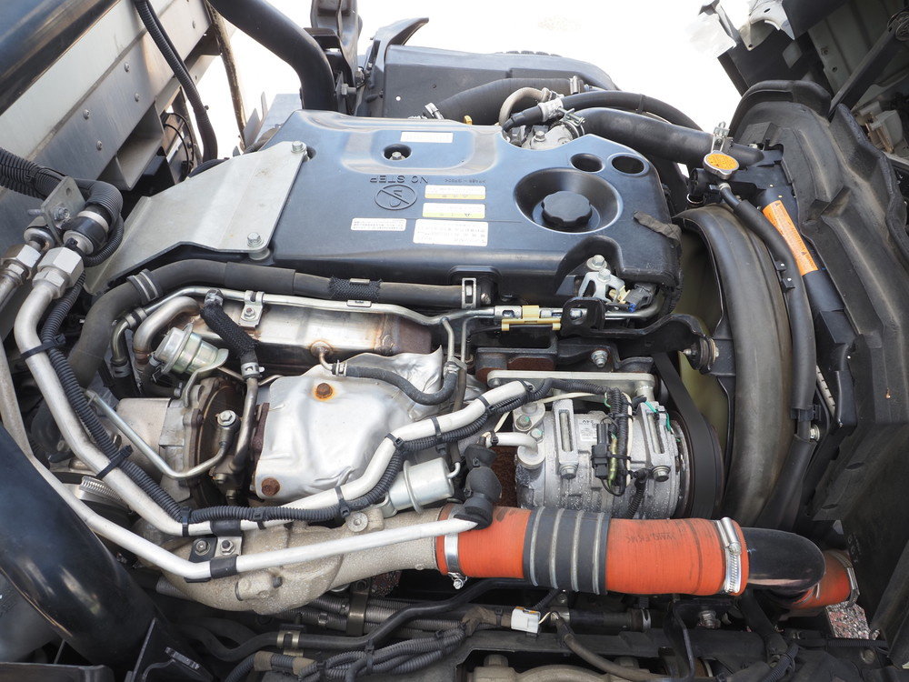 いすゞ エルフ 冷凍バン 小型 TRG-NPR85AN 年式 H30[写真37]