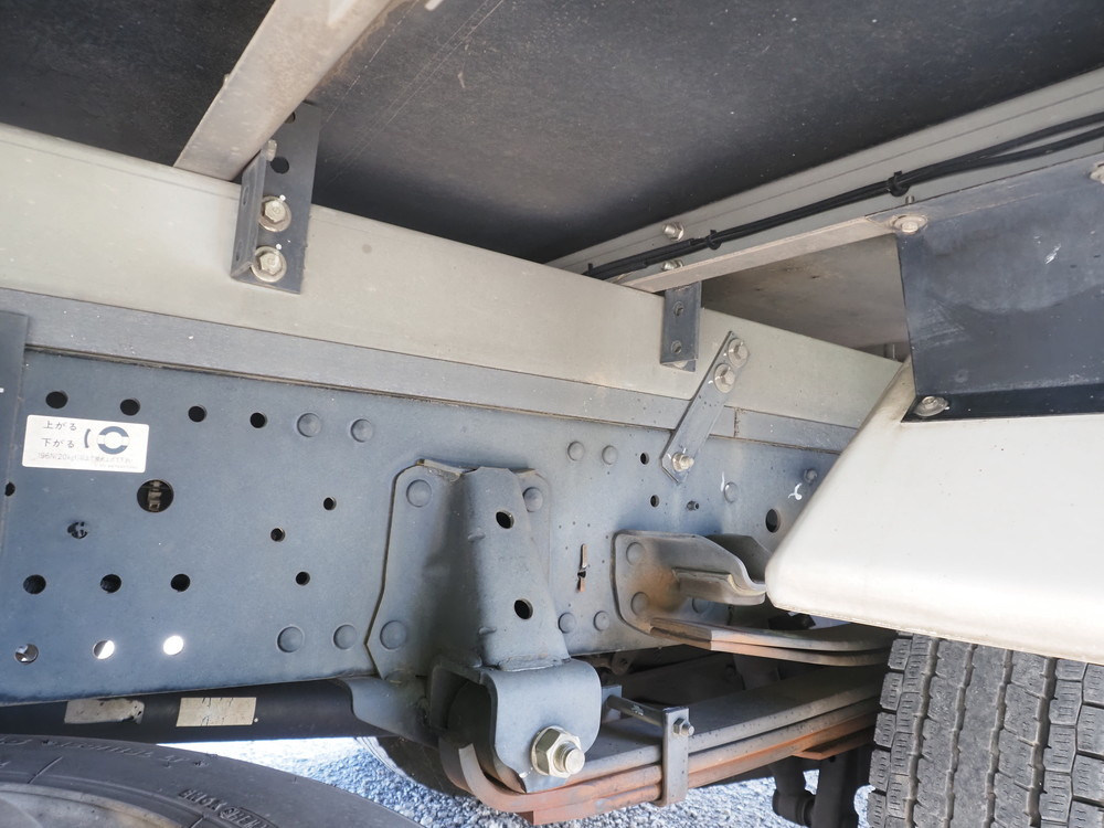 いすゞ エルフ 冷凍バン 小型 2RG-NPR88AN 年式 R1[写真33]
