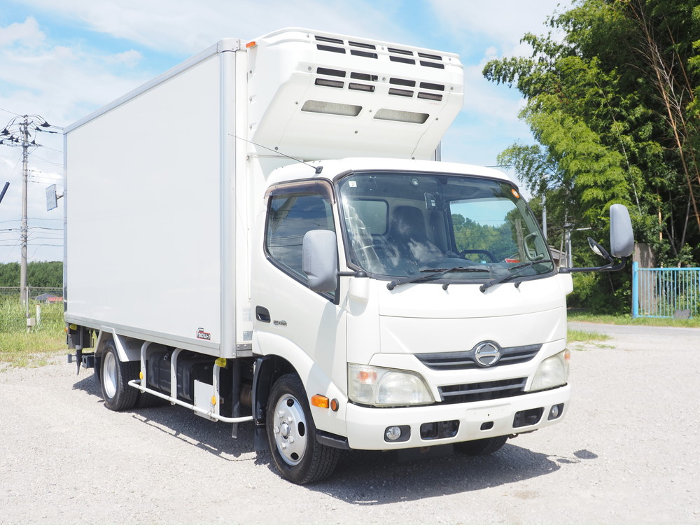 日野 デュトロ 冷凍バン 小型 TKG-XZU655M 年式 H26[写真03]
