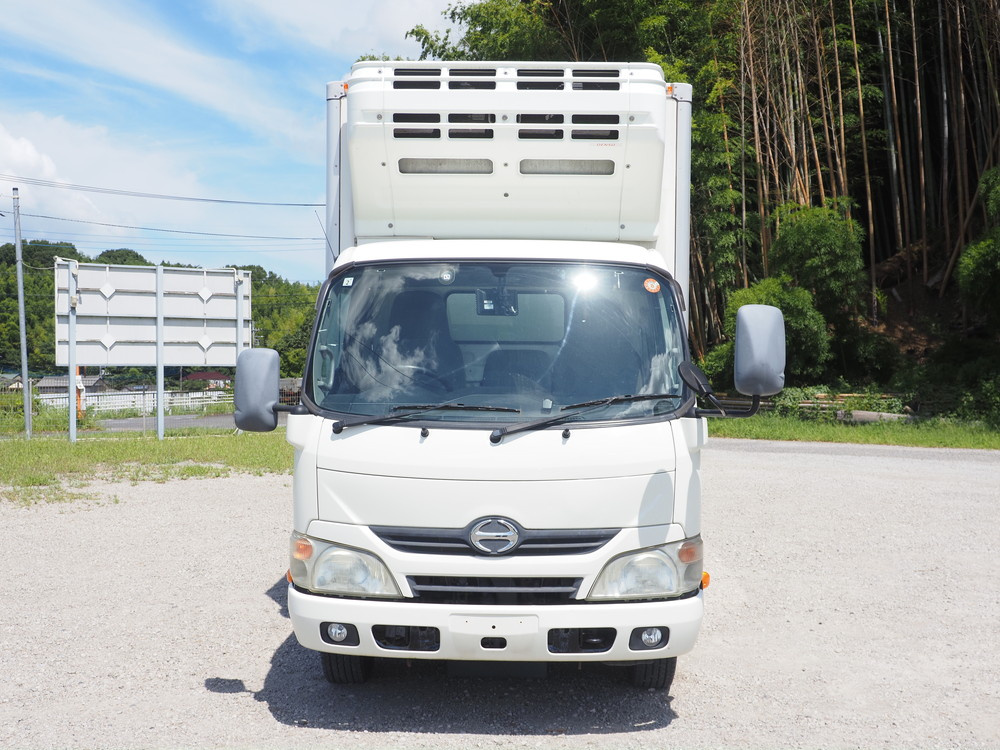 日野 デュトロ 冷凍バン 小型 TKG-XZU655M 年式 H26[写真02]