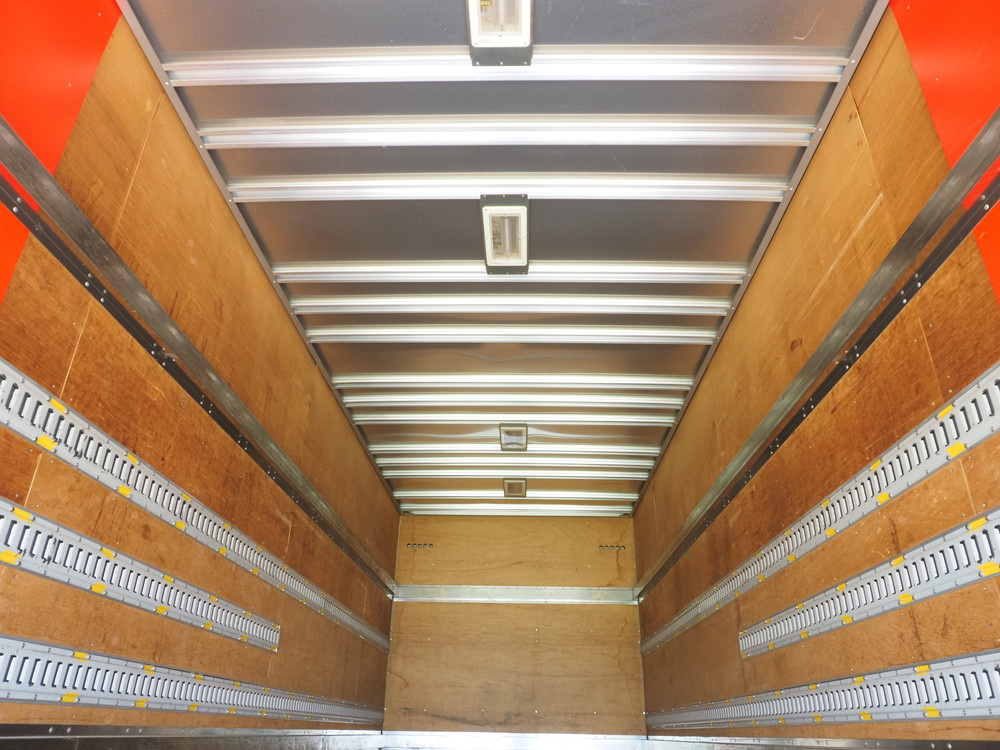 いすゞ フォワード バン車 中増t LKG-FTR90T2 年式 H23[写真08]