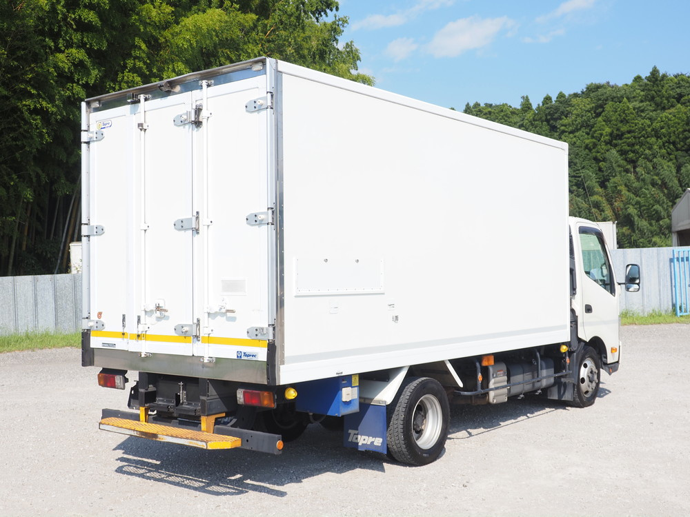 日野 デュトロ 冷凍バン 小型 2RG-XZU712M 年式 R1[写真04]