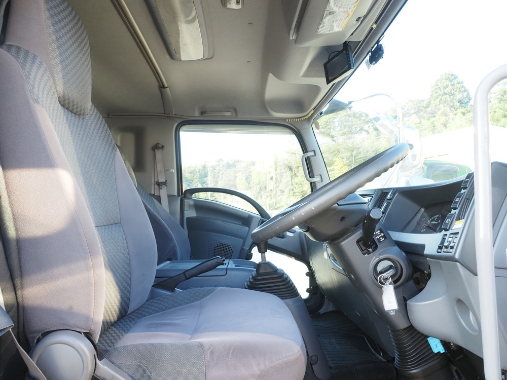 いすゞ フォワード ウイング車 中型 TKG-FRR90T2 年式 H26[写真34]