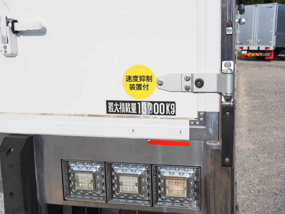 日野 プロフィア 冷凍バン 大型 2DG-FW1AHG 年式 H30[写真19]