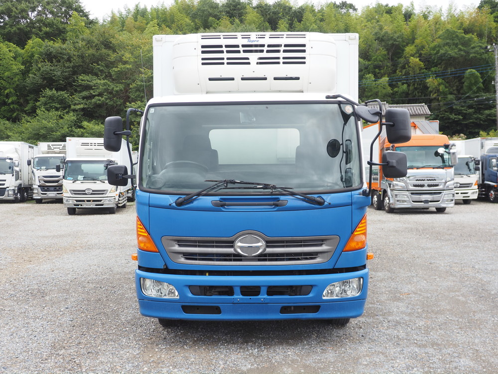 日野 レンジャープロ 冷凍バン 中型 TKG-FC9JKAG 年式 H28[写真02]