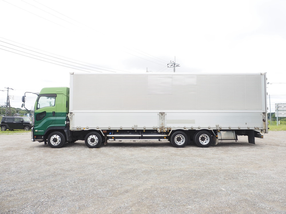 いすゞ ギガ ウイング車 大型 QKG-CYJ77B 年式 H29[写真10]