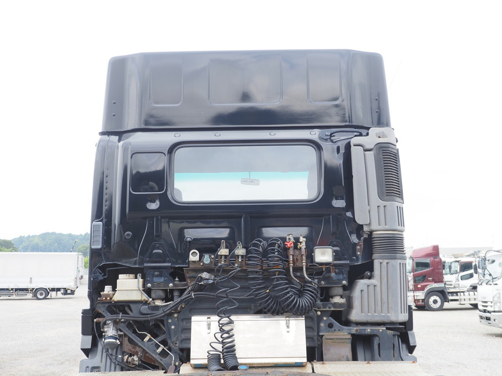日野 プロフィア トラクタ 大型 QKG-SH1EDAG 年式 H25[写真18]