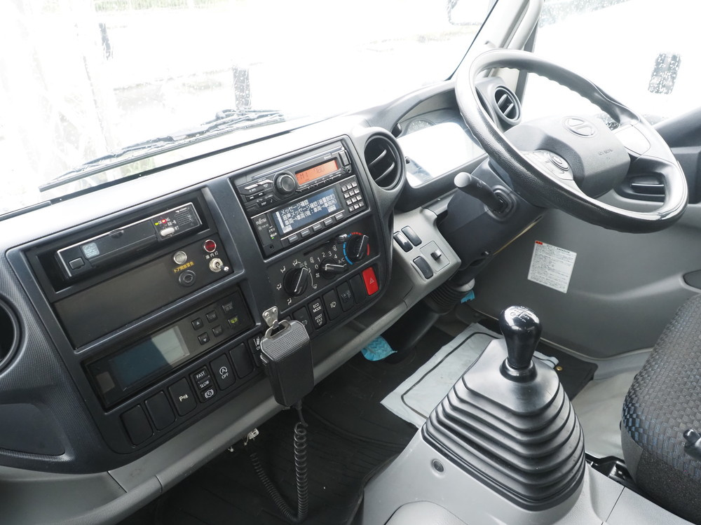 日野 デュトロ 冷凍バン 小型 2RG-XZU712M 年式 R1[写真24]