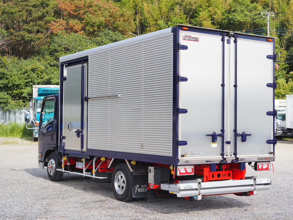 いすゞ エルフ 冷凍バン 小型 2RG-NPR88AN 年式 R2[写真06]