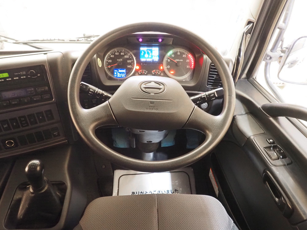 日野 プロフィア ウイング車 大型 QPG-FW1EXEG 年式 H29[写真32]