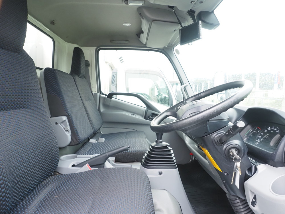 日野 デュトロ 冷凍バン 小型 2RG-XZU712M 年式 R5[写真24]
