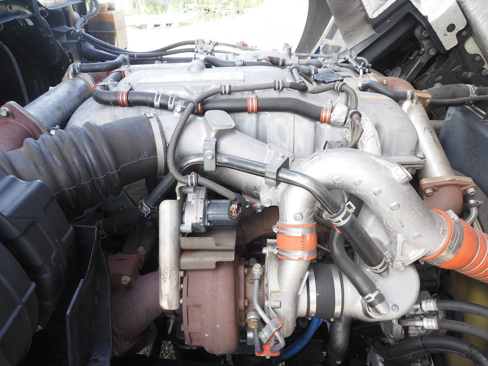いすゞ ギガ 冷凍バン 大型 QKG-CYL77AZ 年式 H28[写真44]