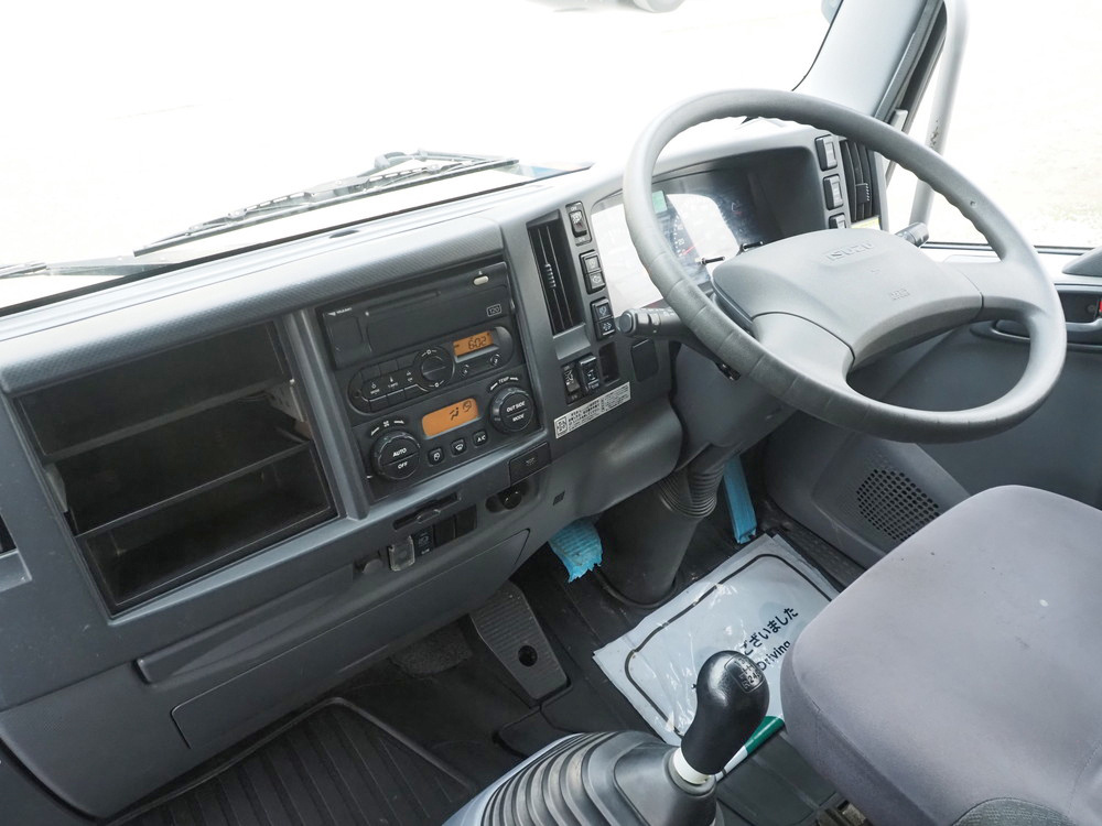 いすゞ フォワード ウイング車 中型 TKG-FRR90T2 年式 H28[写真25]