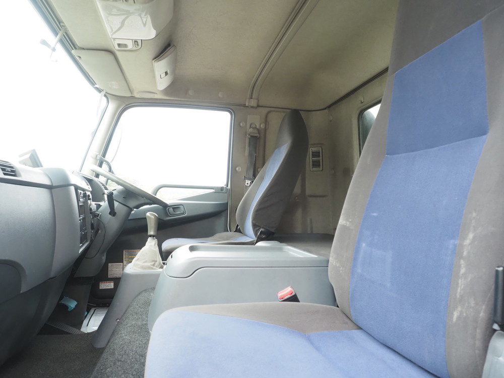 三菱ふそう ファイター ウイング車 中増t TKG-FK62FY 年式 H26[写真33]