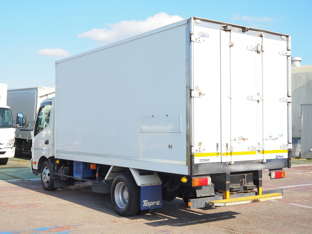 日野 デュトロ 冷凍バン 小型 2RG-XZU712M 年式 R1[写真06]