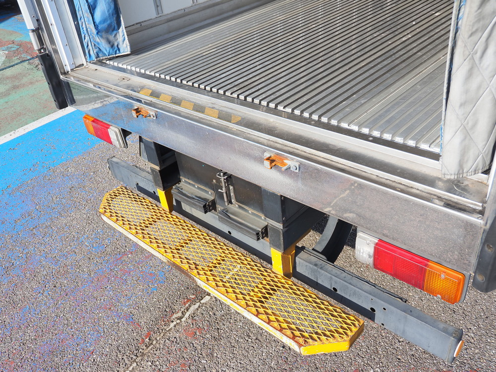 日野 デュトロ 冷凍バン 小型 2RG-XZU712M 年式 R1[写真18]